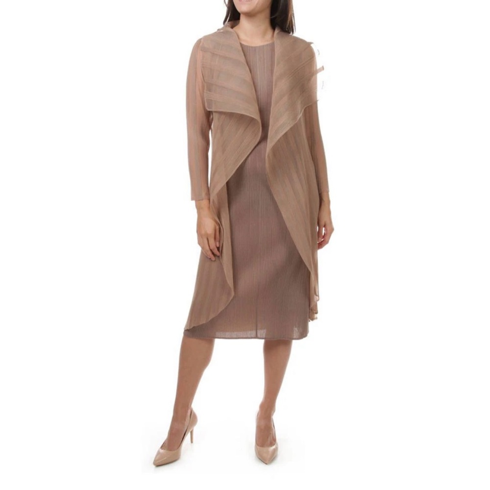 NWOT Journey Elegant Tan Women's jacket